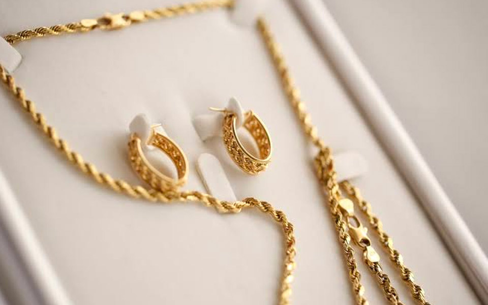 14K Gold Charm Holder Necklace | Gold Hinged Charm Holder
