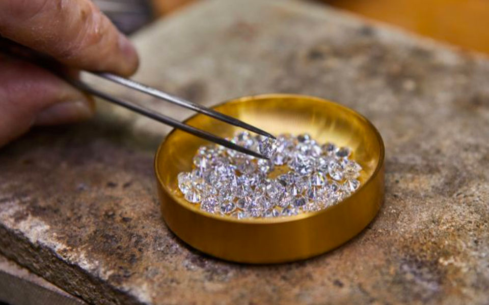 Natural Gemstones as Diamond Alternatives