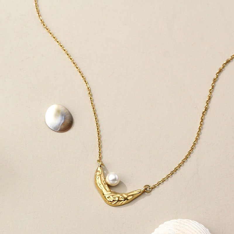 Textured Crescent Necklace with Freshwater Pearl