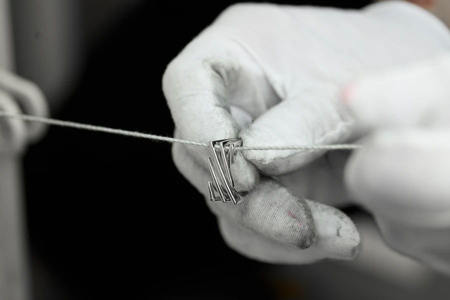 Thread polishing