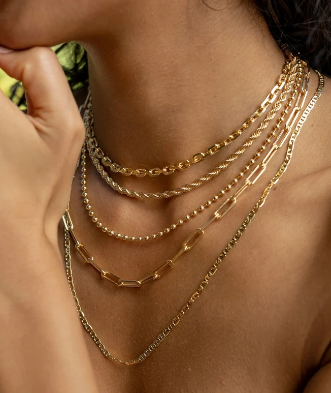 Dainty chain only