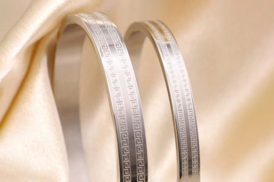 CNC-machined Stainless Steel Bracelets